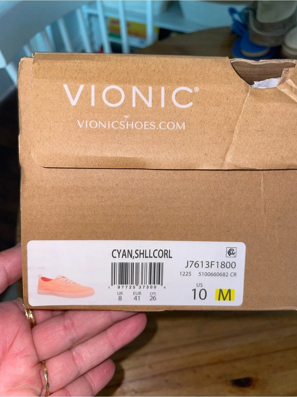 Vionic Women's Beach Cyan Slip On Sneaker In shell coral Sz 10M NWB